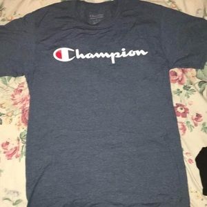 Champion T-Shirt